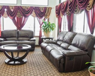 econo lodge kansas city downtown north