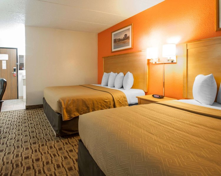econo lodge kansas city downtown north