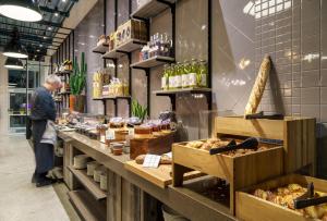 Holiday Inn Brussels Airport By Ihg,Brussels Airport>>Brussels,4 star