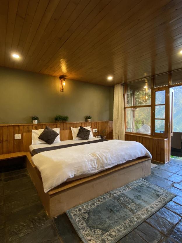 dharamshala village resort