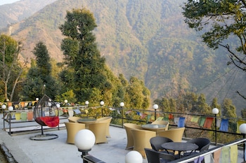 dharamshala village resort