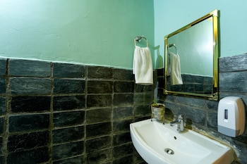 dharamshala village resort