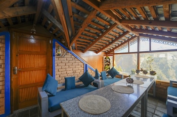 dharamshala village resort