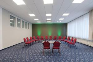 Holiday Inn Munich-Unterhaching, An Ihg Hotel,München>>Munich,4 star