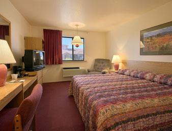 super 8 by wyndham albuquerque west coors blvd