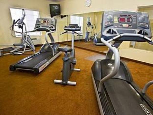towneplace suites abq airport