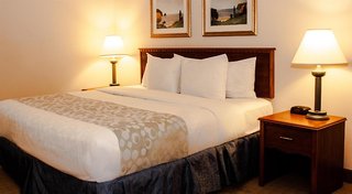 La Quinta Inn And Suites By Wyndham Cincinnati North,Hamilton>>Cincinnati,3 star
