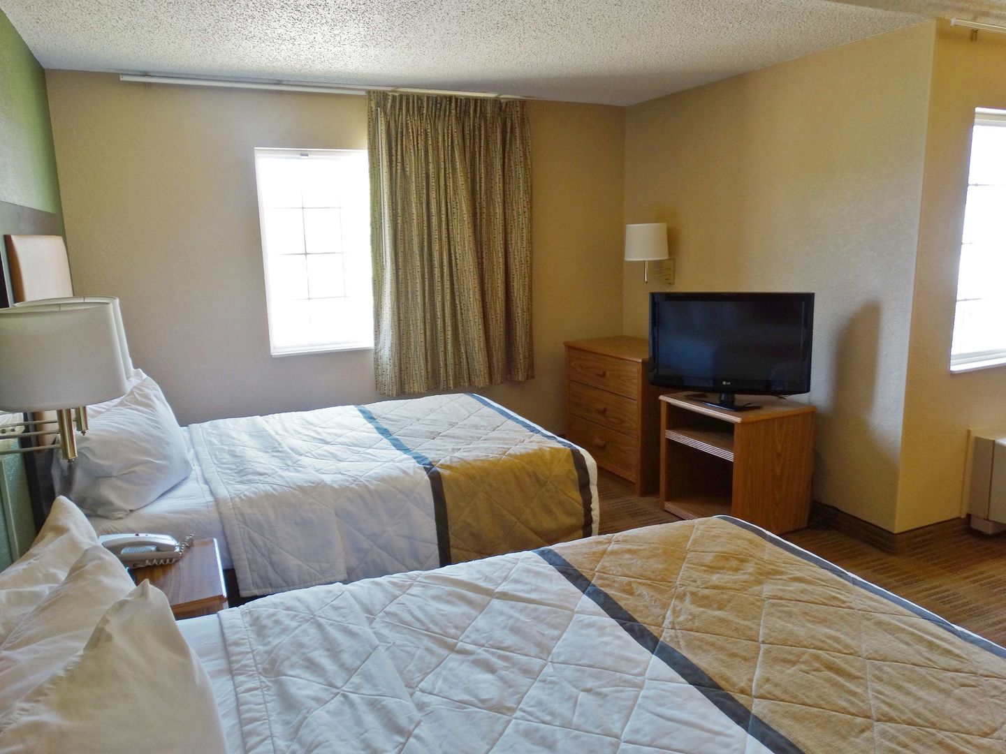 extended stay america suites cincinnati blue ash reed hartma