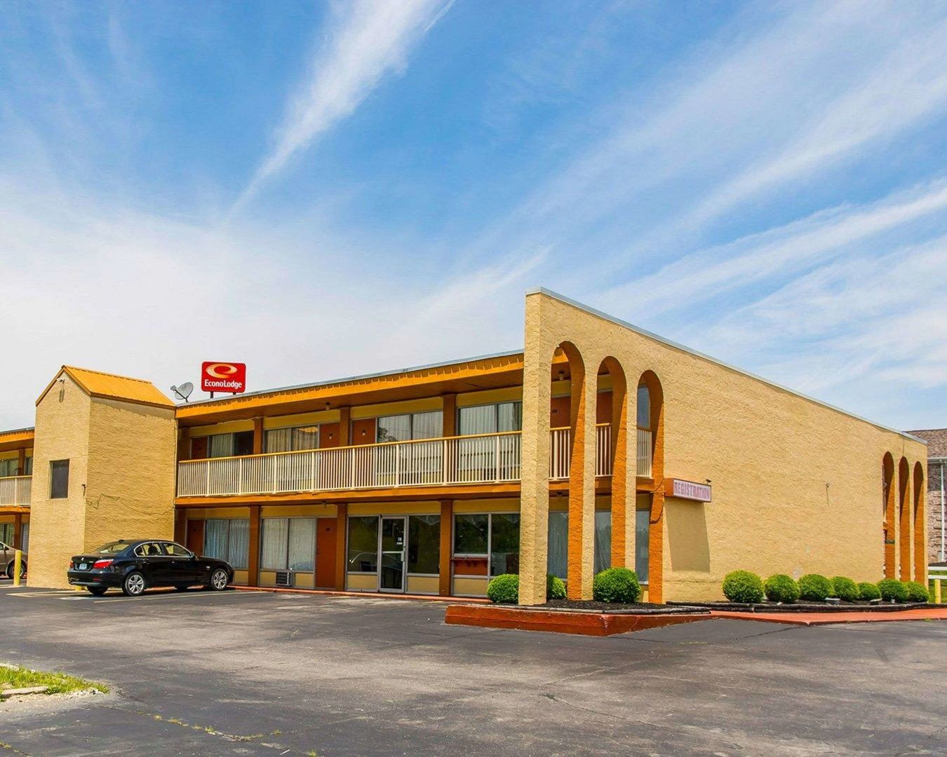 red roof inn walton richwood