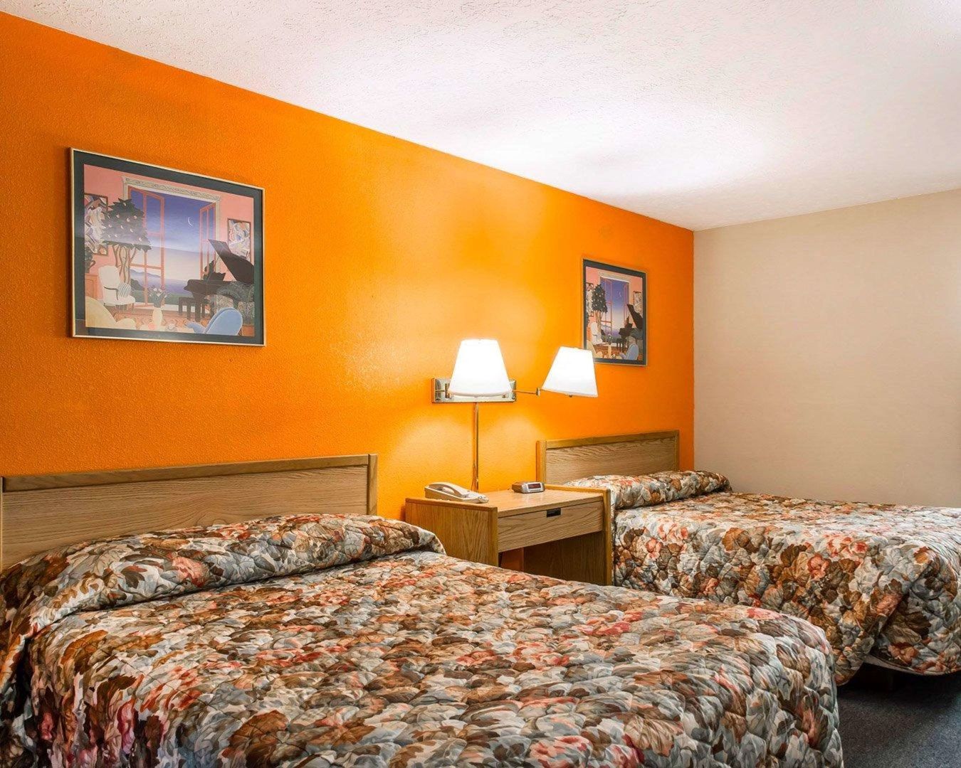 red roof inn walton richwood