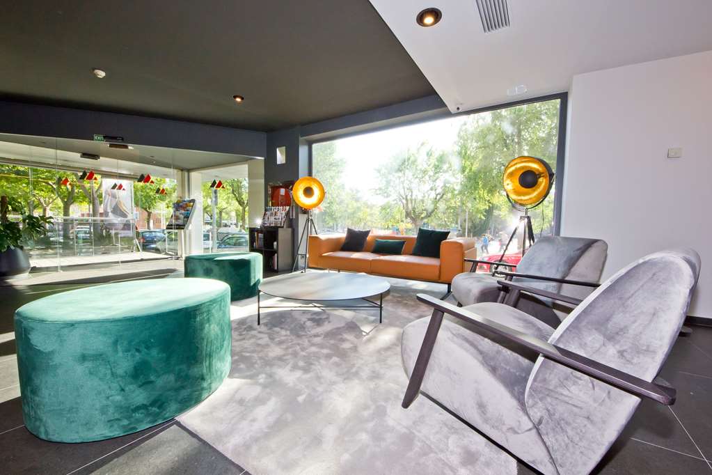 aparthotel atenea valles