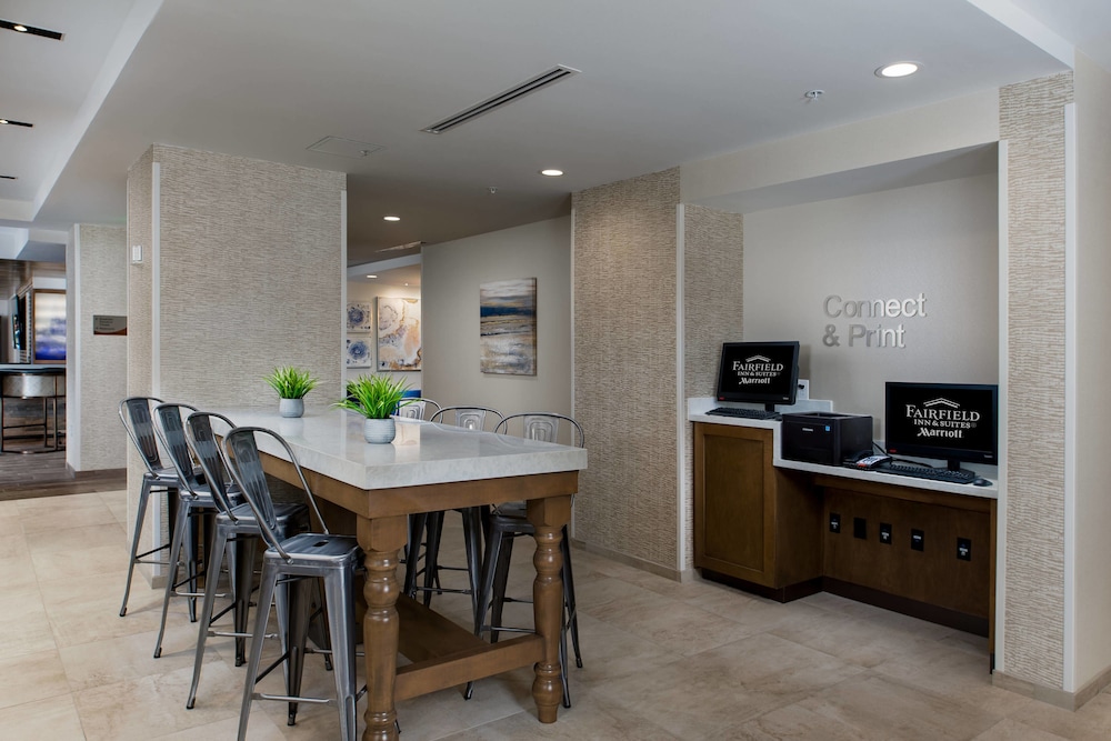 fairfield inn and suites fort worth downtown convention center