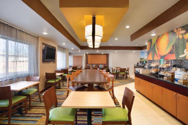 fairfield inn and suites fort worth university drive