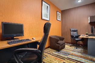 fairfield inn and suites fort worth university drive