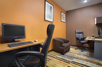 fairfield inn and suites fort worth university drive