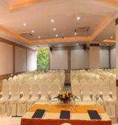 hotel sri sai regency