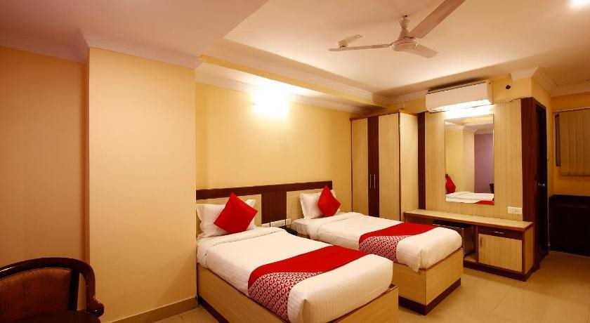 hotel sri sai regency