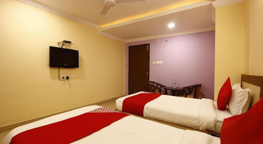 hotel sri sai regency