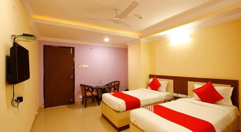 hotel sri sai regency