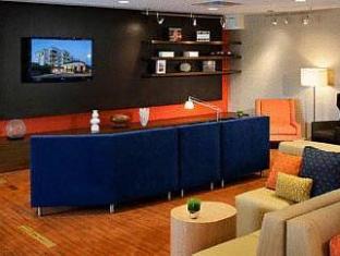 courtyard somerset by marriott