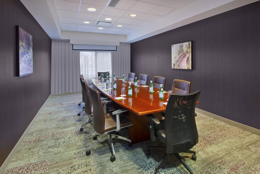 courtyard somerset by marriott