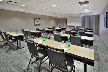courtyard somerset by marriott