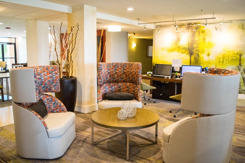 courtyard marriott laredo