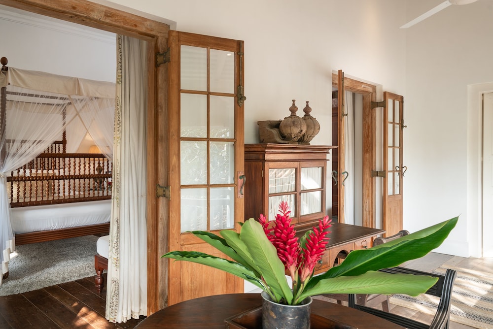 taru villas rampart street galle fort