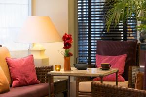 Hotel Kipling,Near Jet D'eau Fountain,4 star
