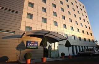 holiday inn express geneva airport an ihg hotel