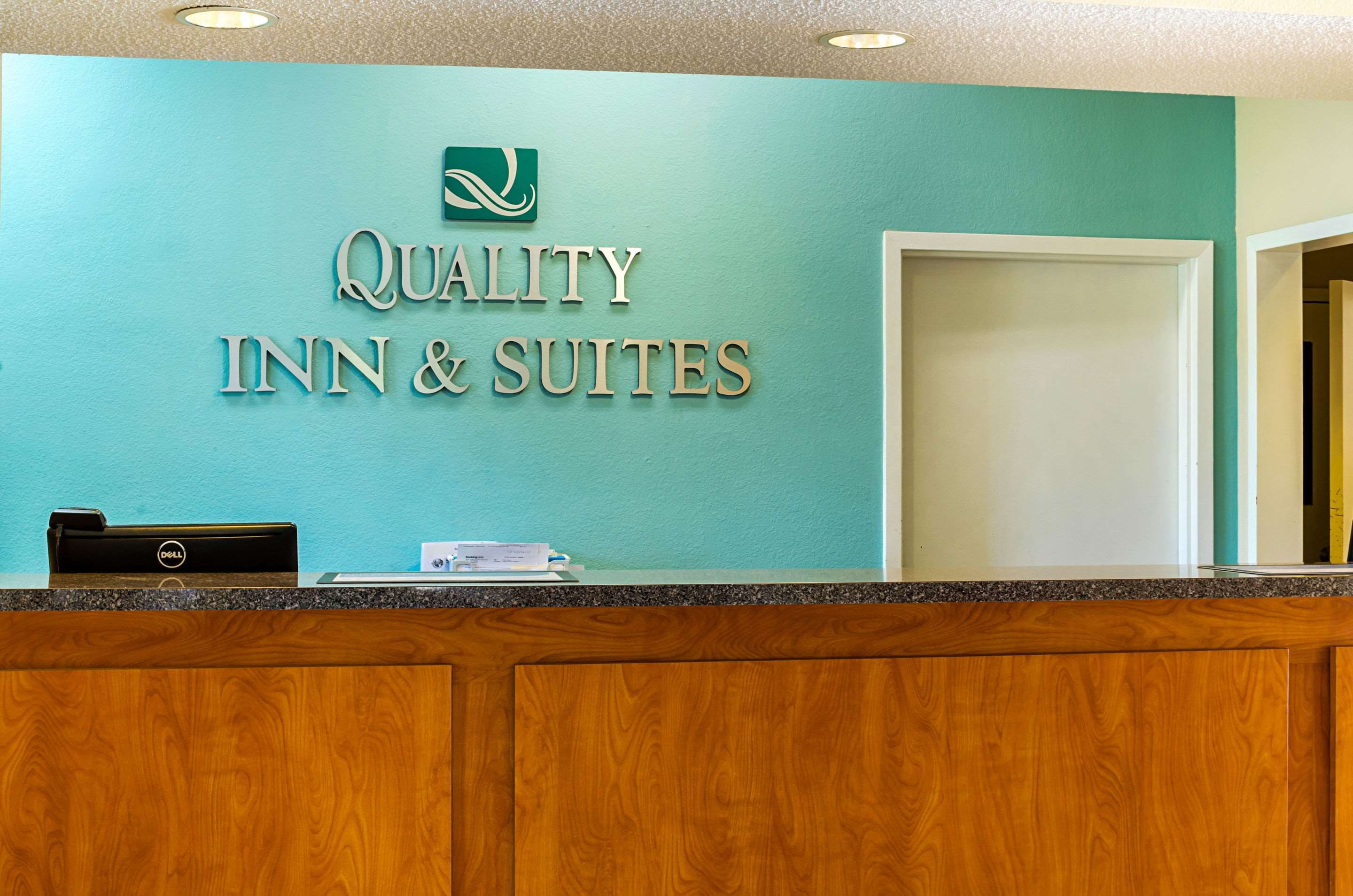quality inn and suites