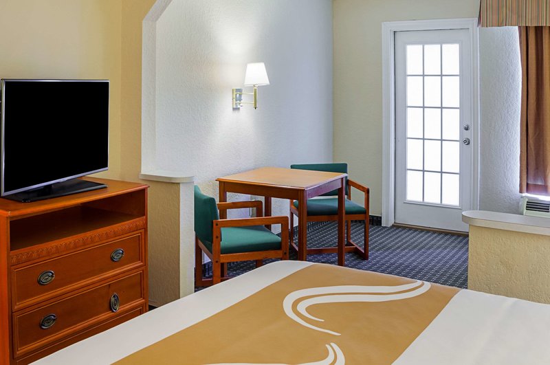 quality inn and suites