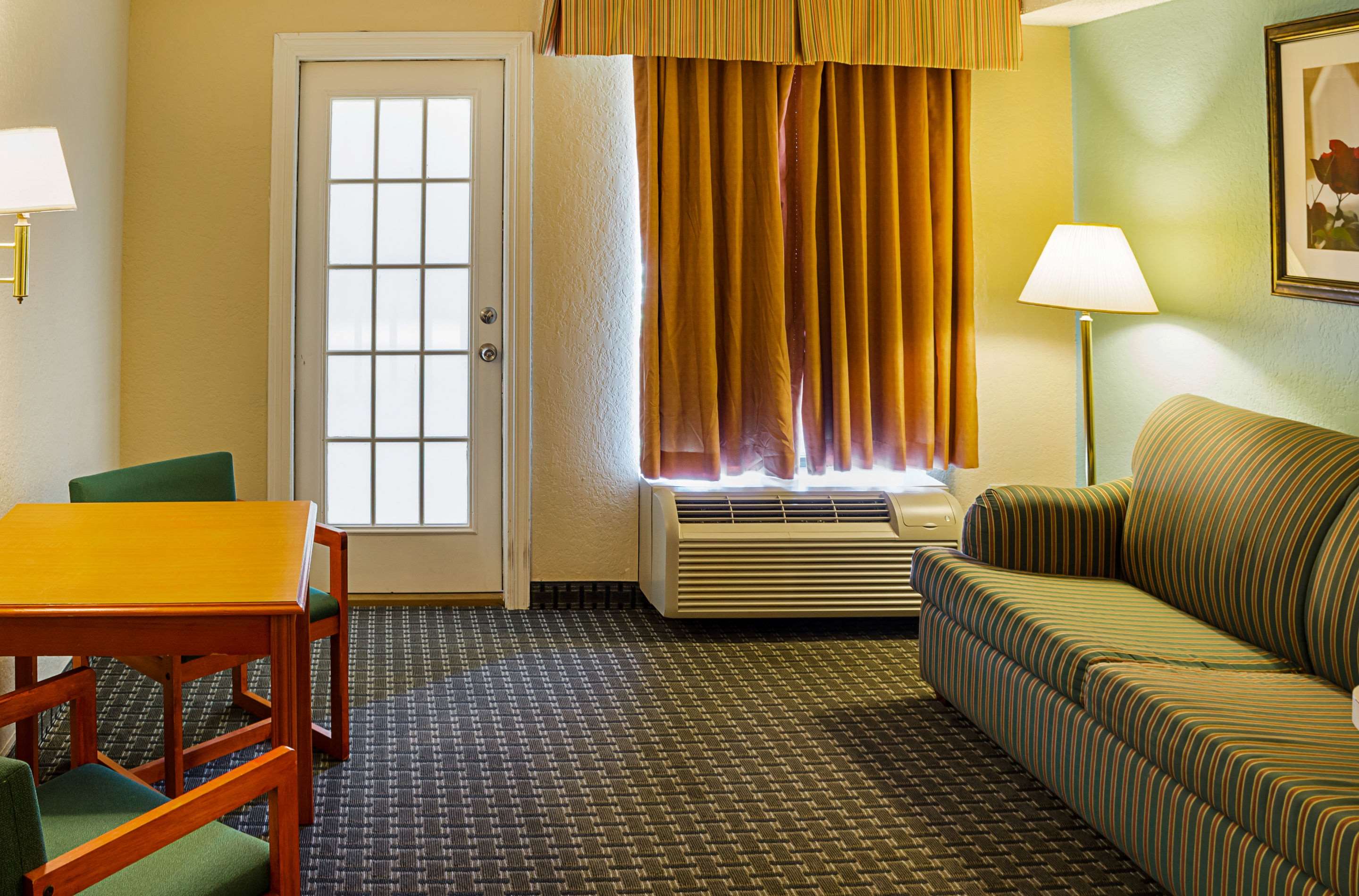 quality inn and suites