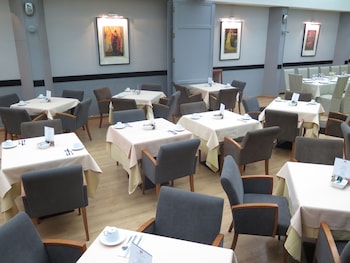 virgen de los reyes hotel