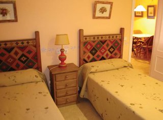 hotel patio de la alameda