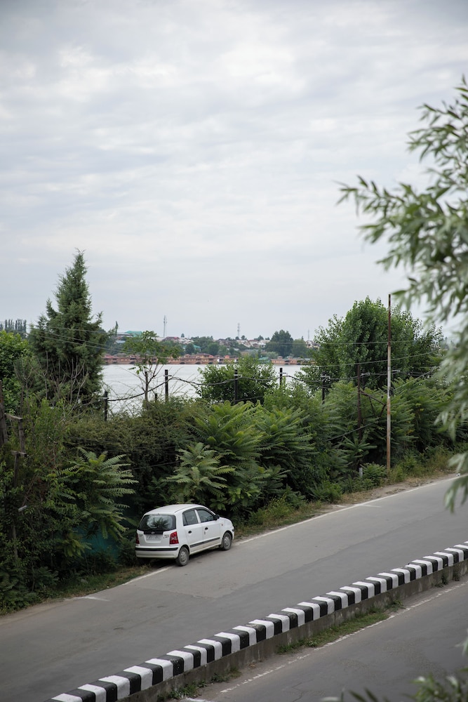 hotel sultan residency