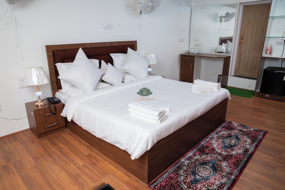 hotel sultan residency