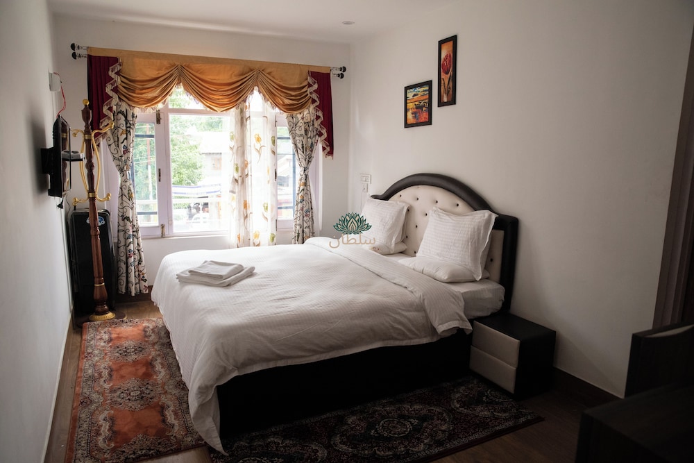 hotel sultan residency