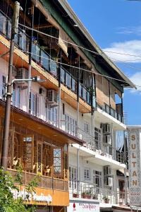 hotel sultan residency