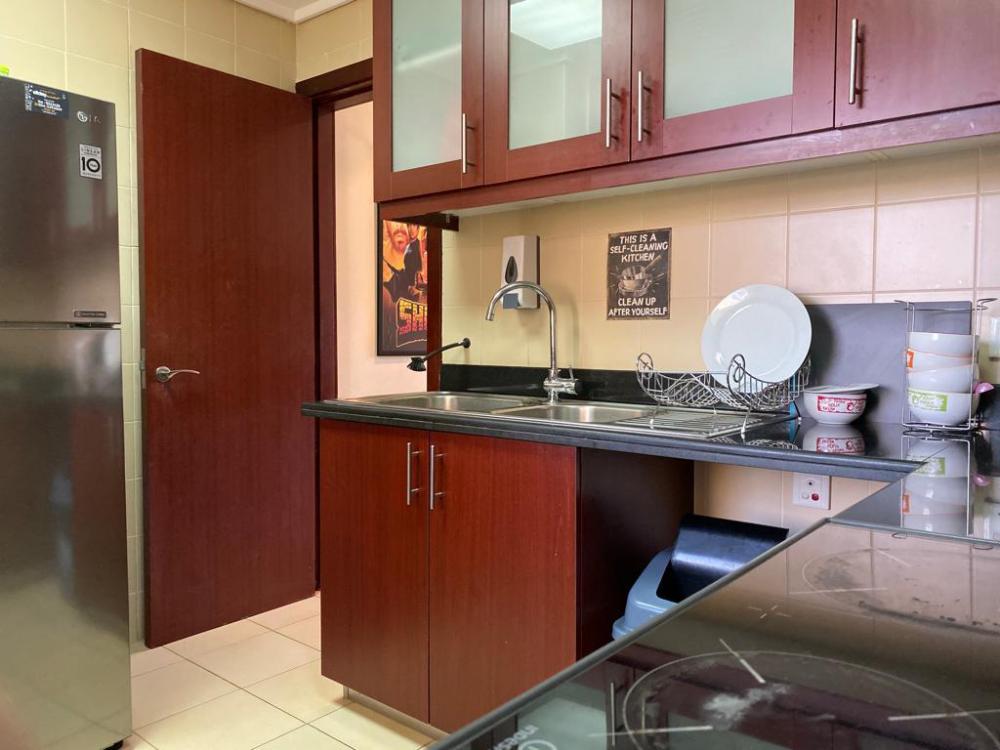 bollywood beach hostel jbr
