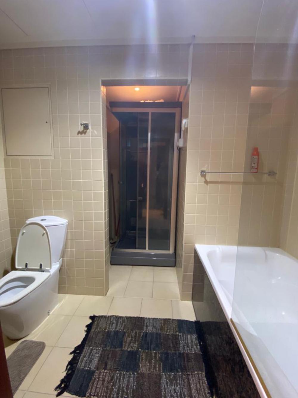 bollywood beach hostel jbr