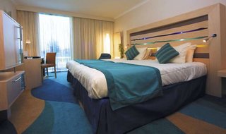 Radisson Blu Hotel London Stansted Airport,Connected To The Airport,4 star