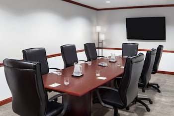 courtyard by marriott stamford downtown