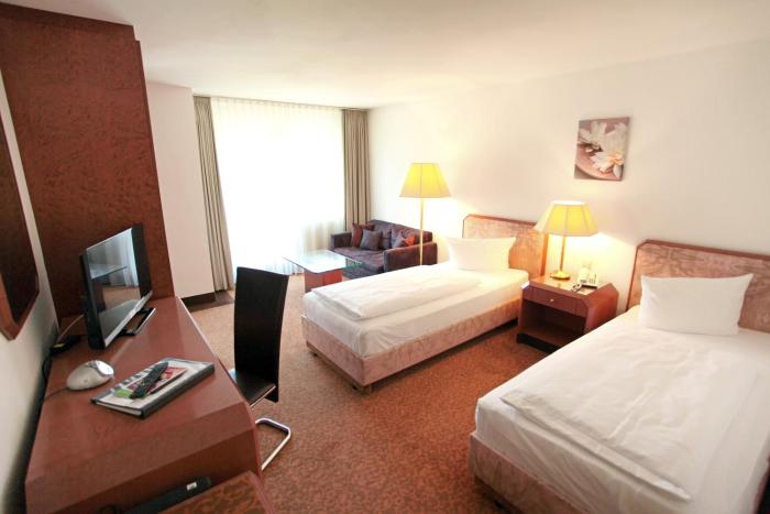 hotel flora stuttgart mohringen