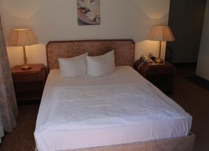 hotel flora stuttgart mohringen