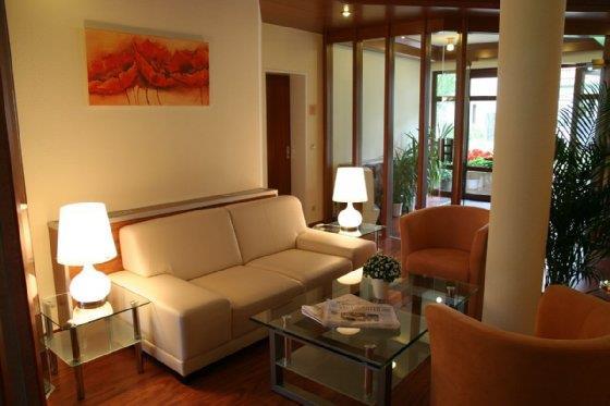 hotel flora stuttgart mohringen