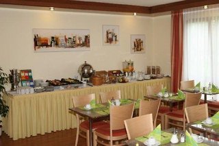 hotel flora stuttgart mohringen