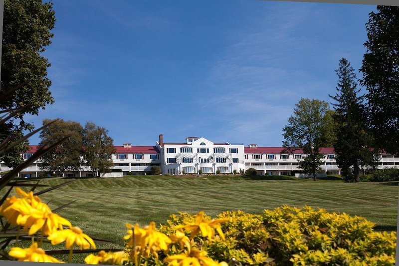 red jacket mountain view hotel