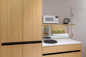 Mercure Brisbane Garden City,Coopers Plains>>Brisbane,4 star