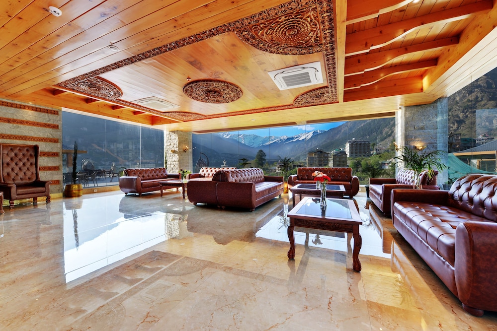 tiaraa hotels and resorts manali